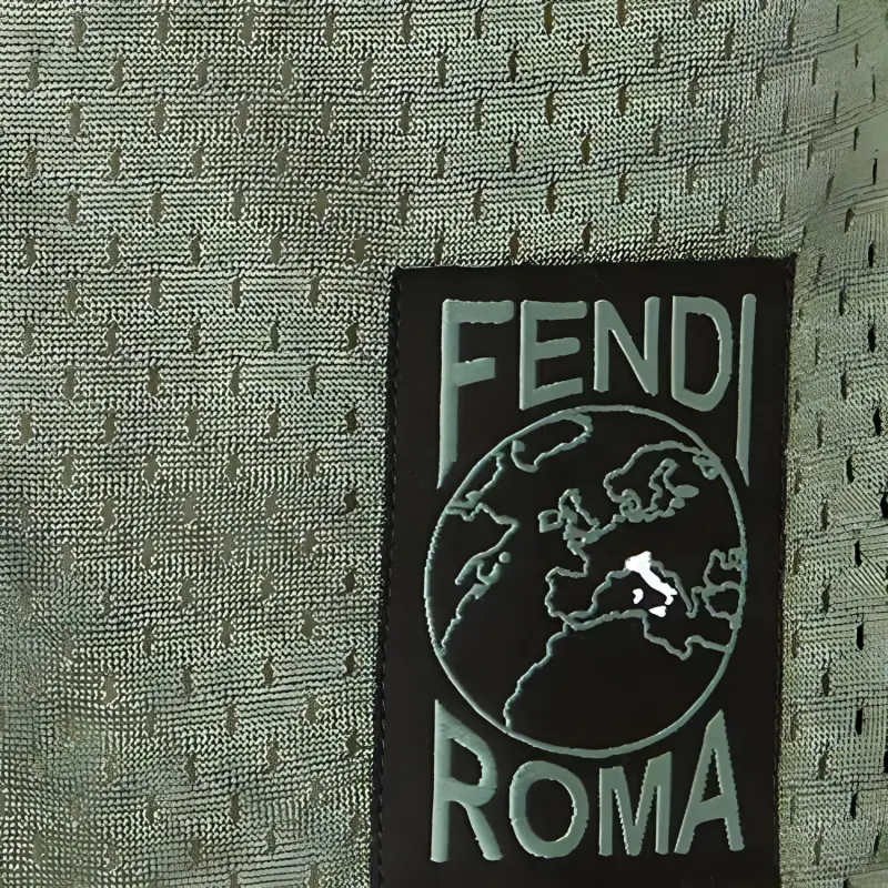 FENDI Casual Shorts Men Black-4