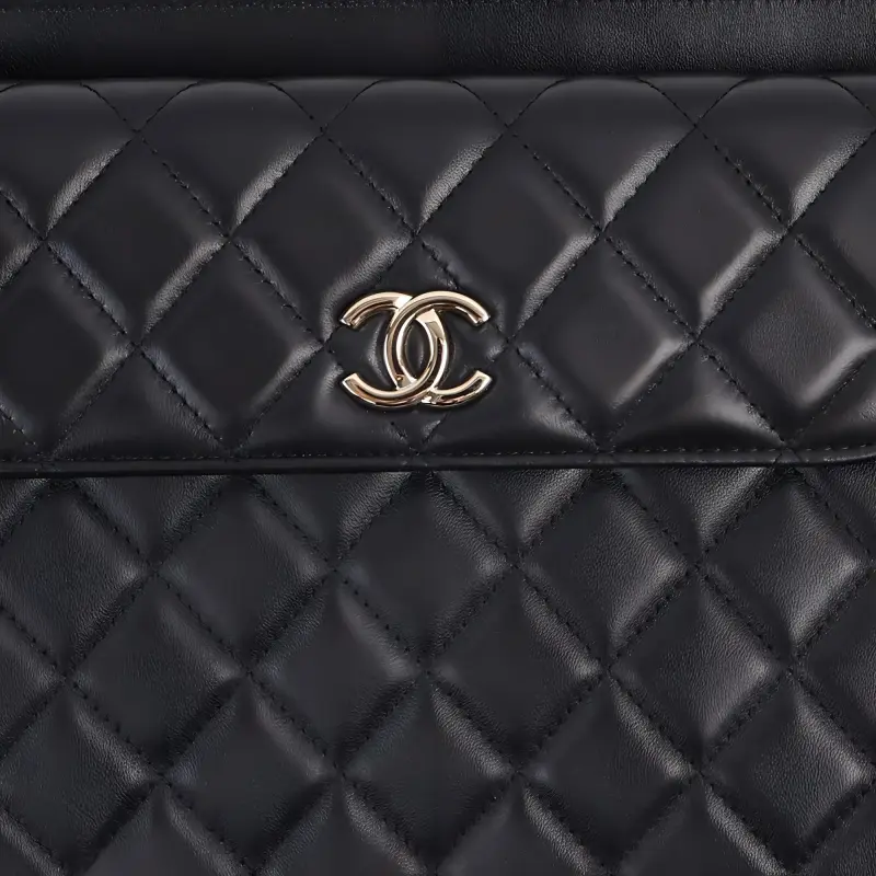 CHANEL Sheepskin Flap Clutch Women's Black-1