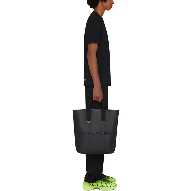 GIVENCHY SS23 T Shirt Men's Black-4