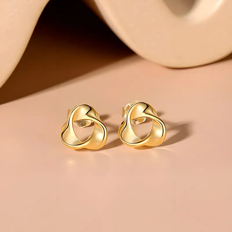 PIARA Stud Earrings Women's Gold-3