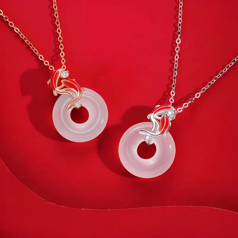 Suddenly Lucky Chalcedony Necklaces Women's-2