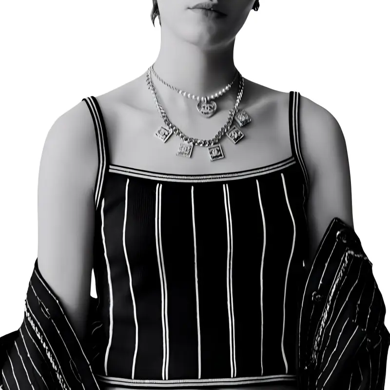 CHANEL 23 Spring Summer Tank Top Women's Black-2