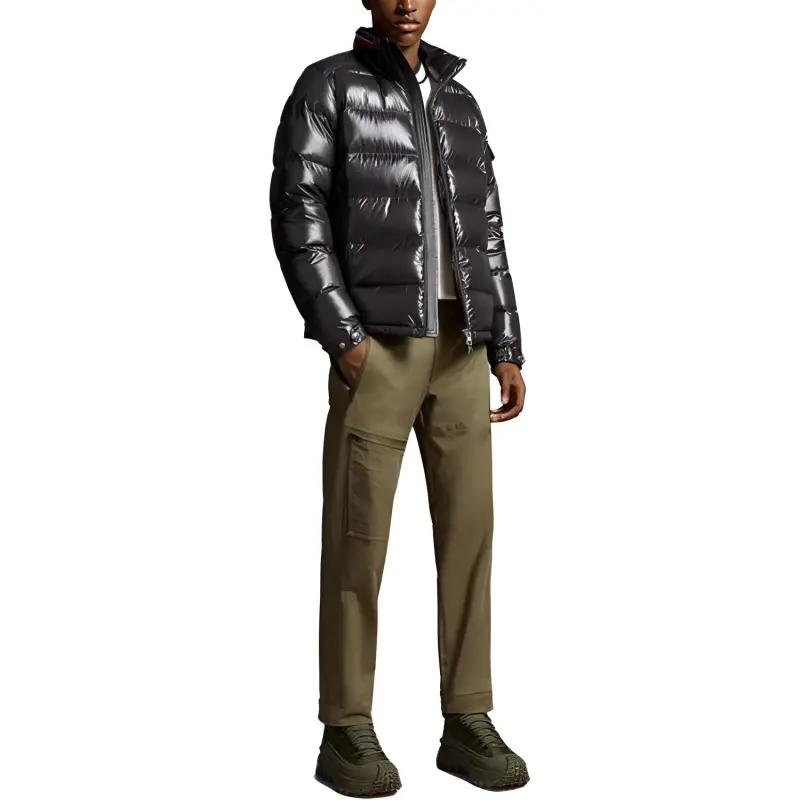 Moncler Logo patch Twill Tapered leg Trousers-1