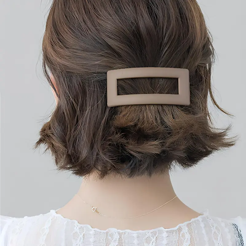 Left Europe Hair Clips Women's-1