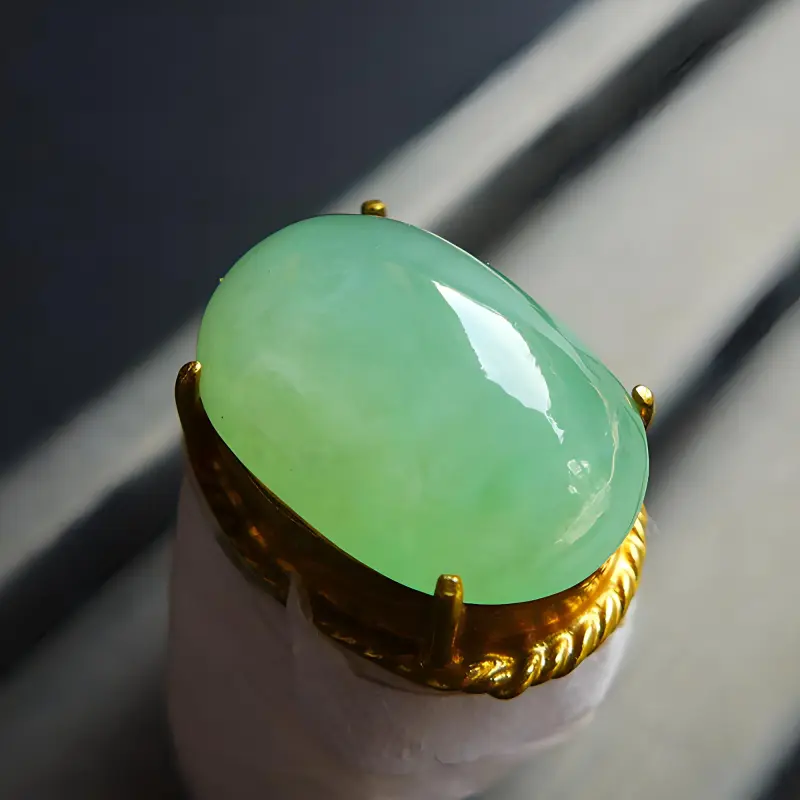Fei Yan Glutinous Jade Ring Face Unisex-3