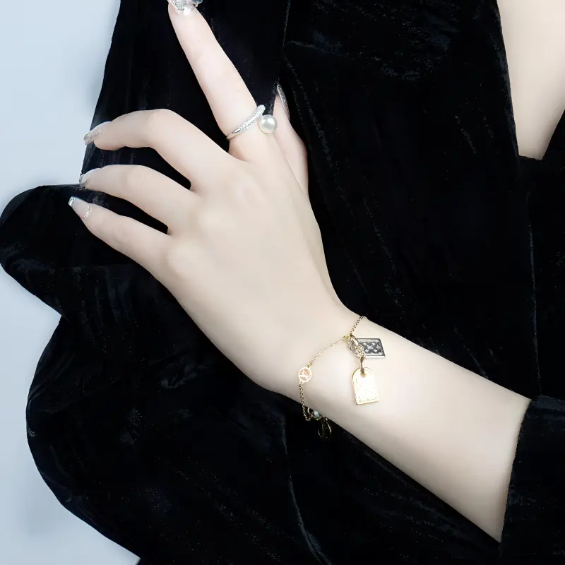 LOUIS VUITTON Gold Bracelets Women's Gold-1