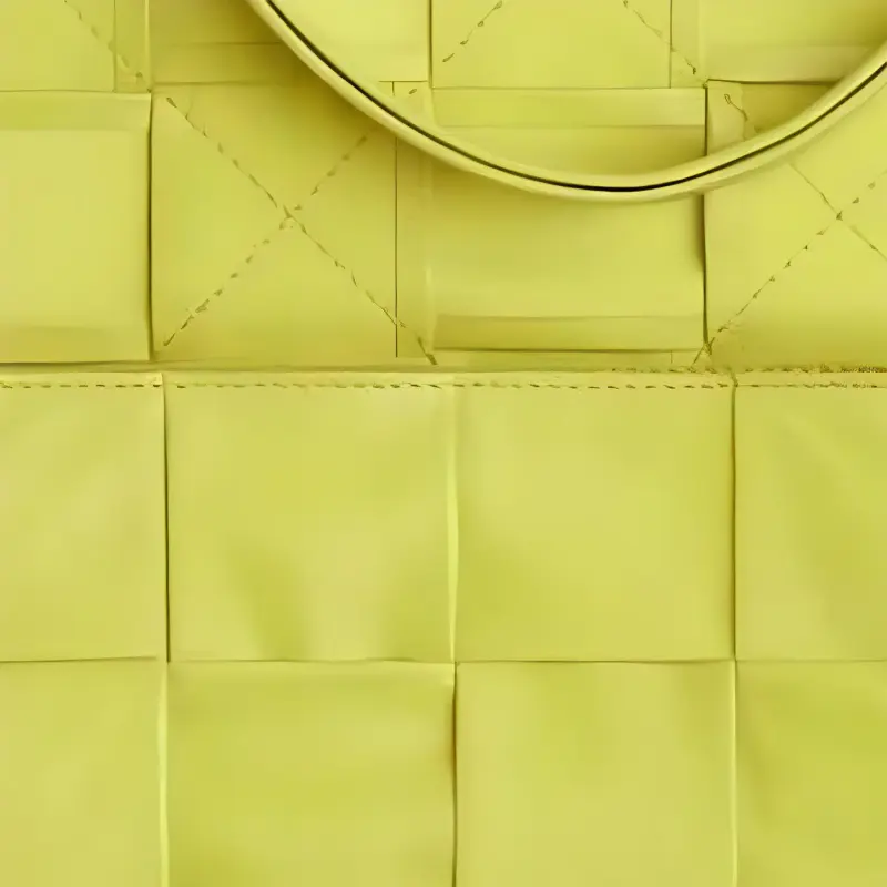 Bottega Veneta CASSETTE Sheepskin Tofu Bag Fanny Pack Mini Women's Lemon Kiwi Green-4