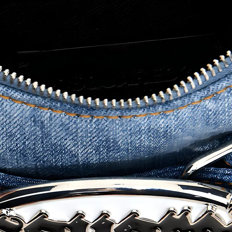 DSQUARED 2 Gothic Logo Plaque Denim Shoulder Bag-2
