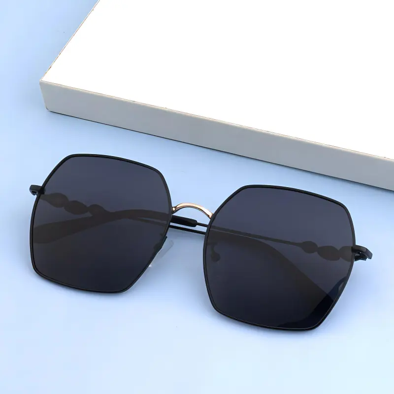 Gameking Alloy Square Sunglasses Unisex-1