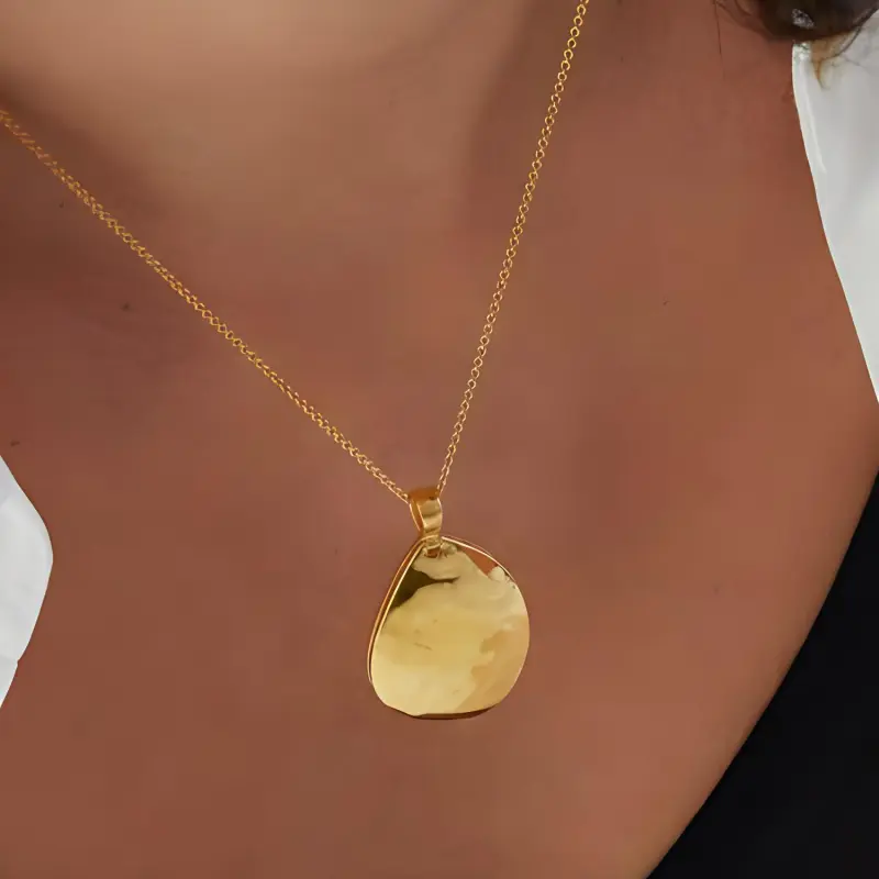 Monica Vinader Deia pebble Locket-1