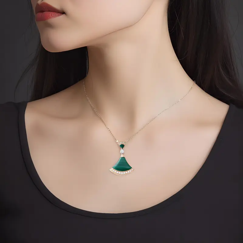 BVLGARI 10's 18kt Rose Gold Diva Dream Malachite And Diamond Necklace-2