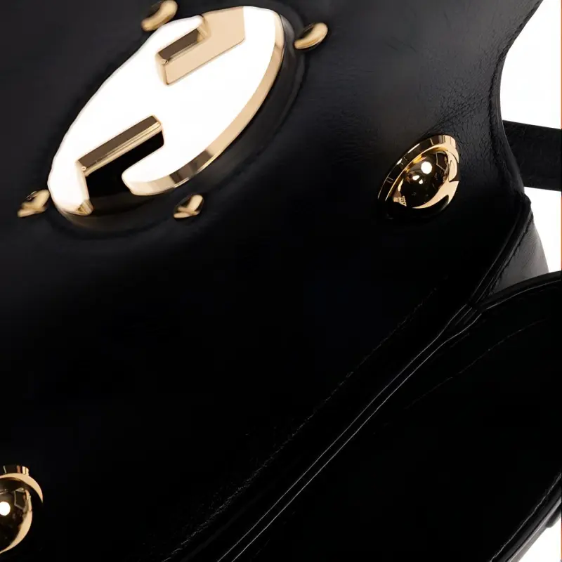 GUCCI Blondie Shoulder Bags-4