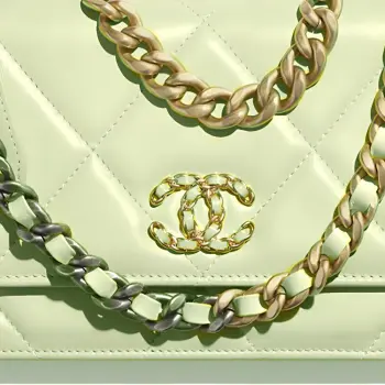 CHANEL 19BagWOC Sheepskin Shoulder Bag, Crossbody Bag Women's Avocado Green