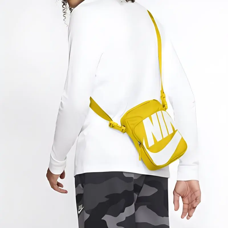 Nike Heritage Polyester Small Square Bag Cell Phone Pouch Shoulder Bag Crossbody Bag Regular Unisex Yellow-4