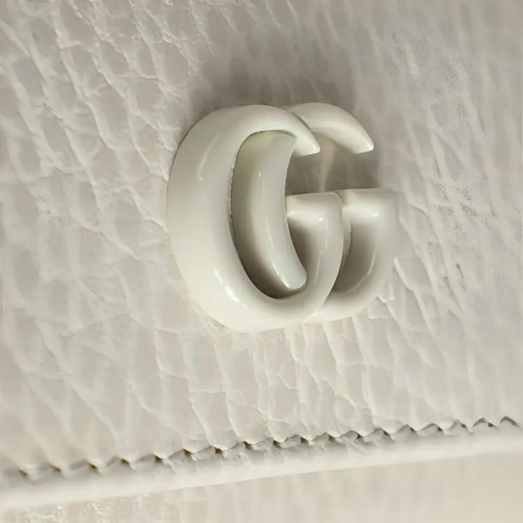 GUCCI GG Marmont Leather Key Pouch Women's White-1