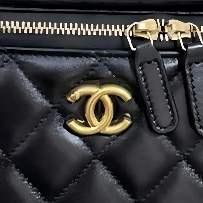 CHANEL Lambskin One Shoulder Handbag Women's Black-3