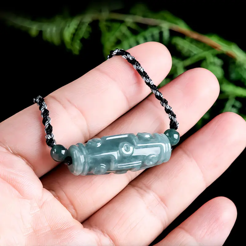 Emerald Glutinous Jade Jadeite Necklaces Unisex-2