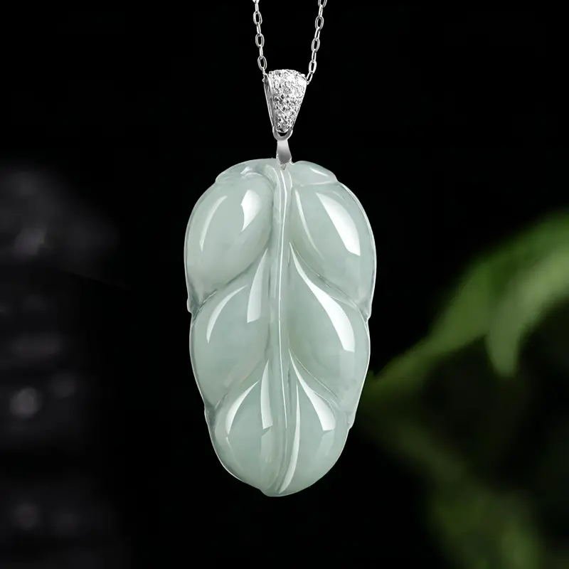 Emerald Glutinous Jade Jadeite Necklaces Unisex-2