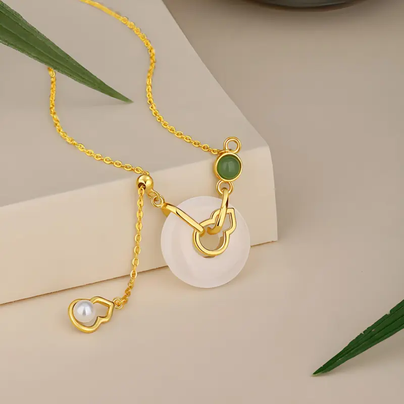 Emerald Chalcedony Necklaces Women's-5