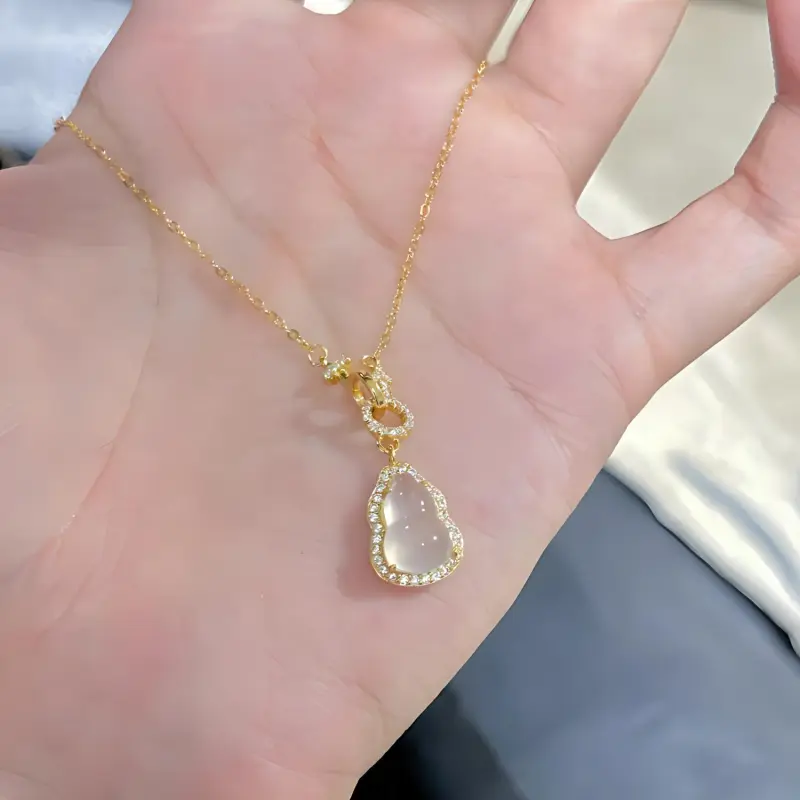 Emerald Chalcedony Necklaces Women's-4