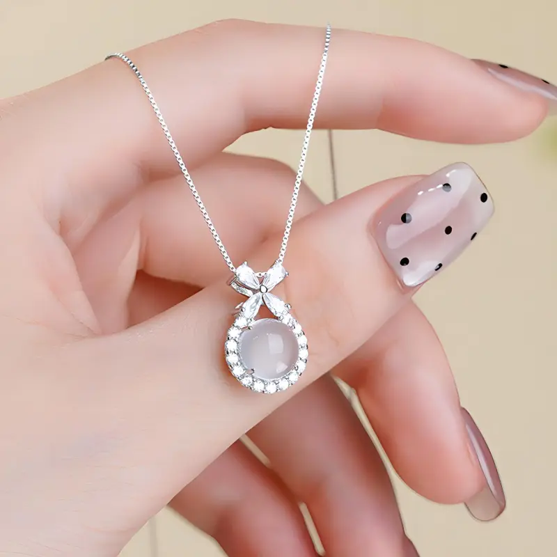 Emerald Agate Necklaces Women's-3