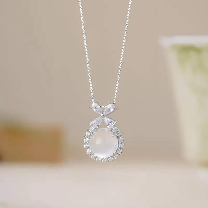 Emerald Agate Necklaces Women's-4