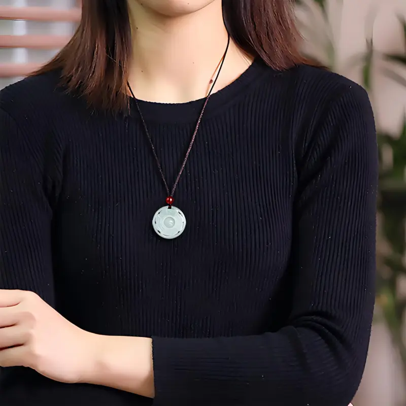 Emerald Glutinous Jade Jadeite Necklaces Unisex-1
