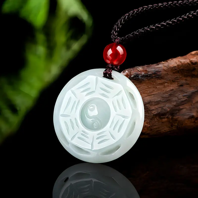 Emerald Glutinous Jade Jadeite Necklaces Unisex-4