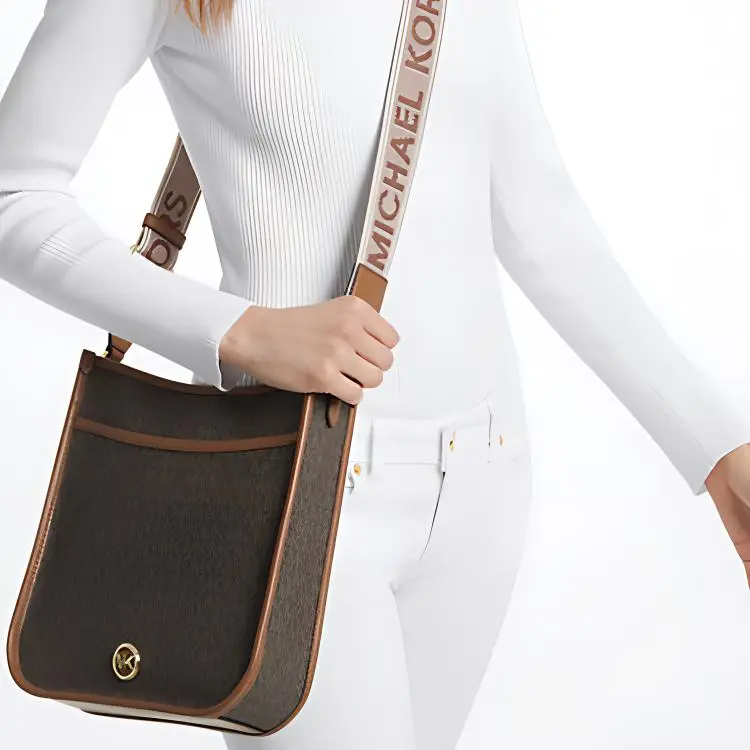MICHAEL KORS Coated Canvas Shoulder Bag Crossbody Bag Large Size Women's Dark Brown & Leather Brown-4