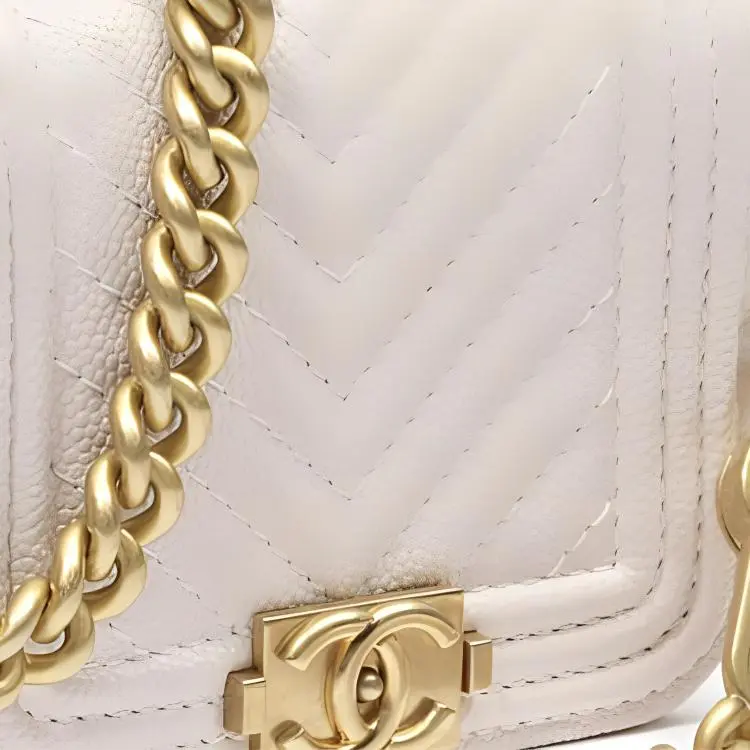 CHANEL Leboy Grain Calfskin Fanny Pack Women's Pink-3