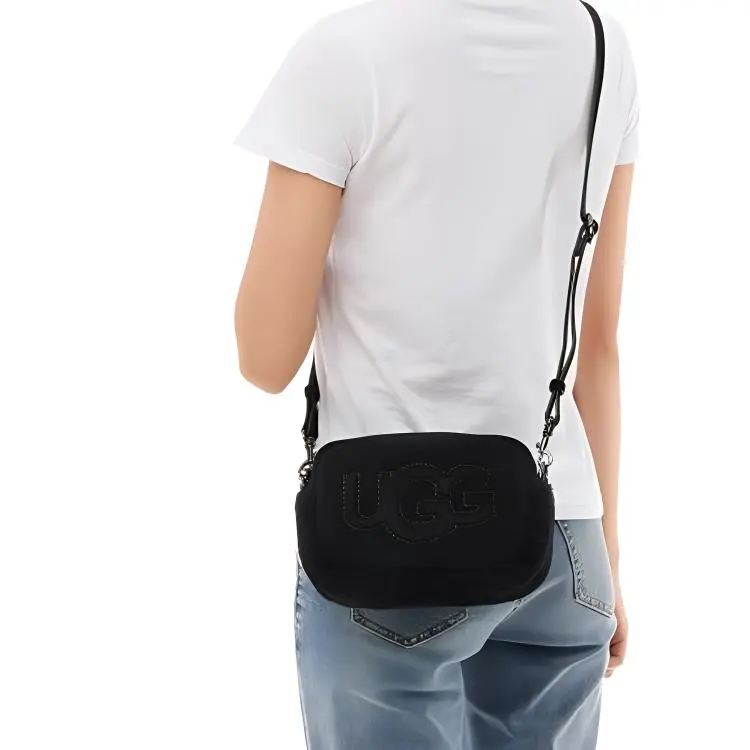 UGG Natural Wool Shoulder Bag Crossbody Bag Unisex Black-4