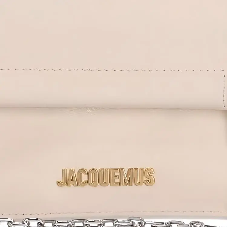 Jacquemus The Small Rond Carré Clutch Bag-4