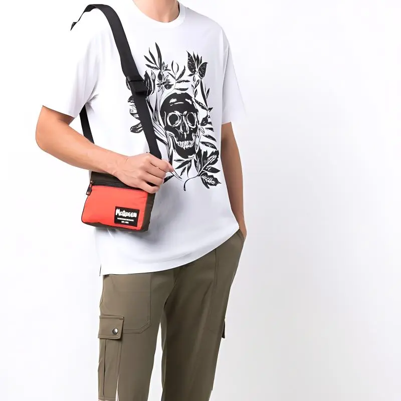 Alexander McQueen Logo Patch Zip Up Shoulder Bag-4