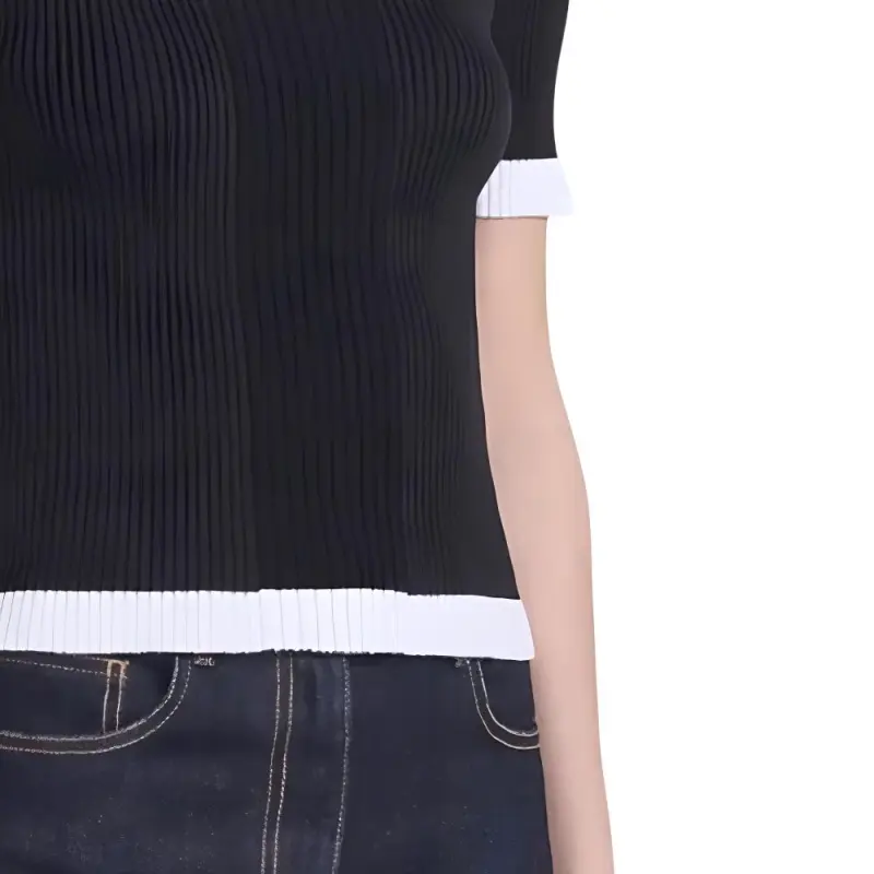 CHANEL T Shirts Women's Black-4