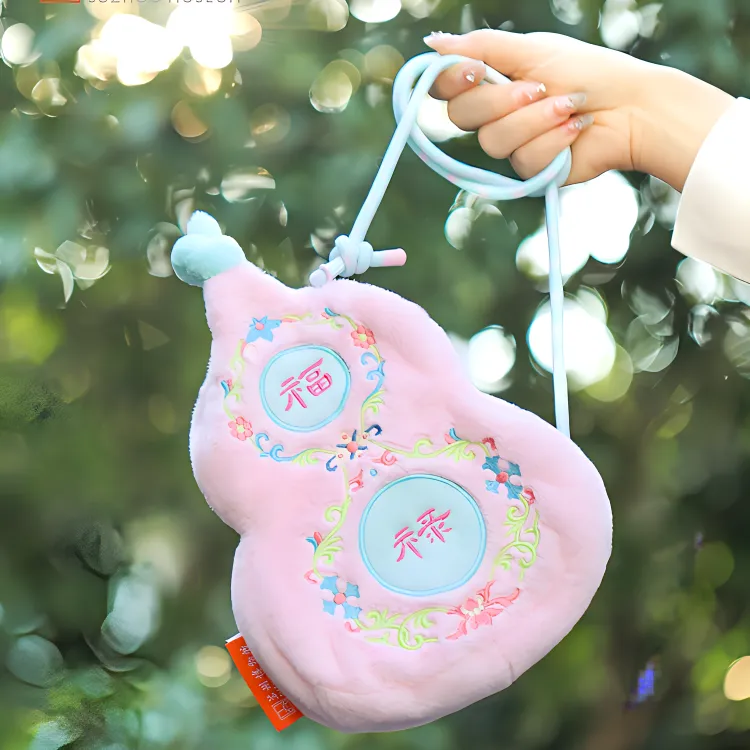 SUZHOU MUSEUM Plush Crossbody Bag Regular Unisex Pink & Blue-1