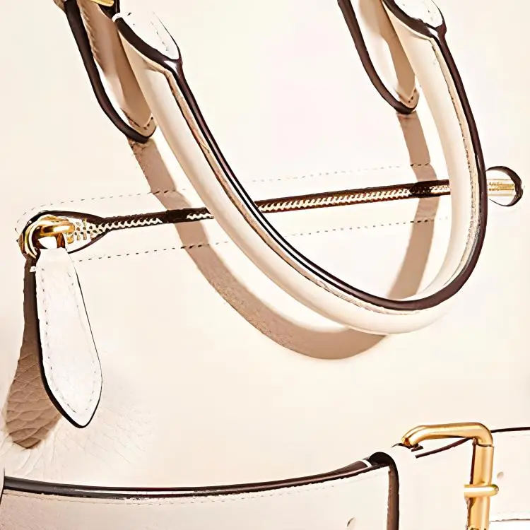 COACH Cara Leather Dumpling Bag, Handbag, Shoulder Bag, Crossbody Bag Large Size Women's White-3