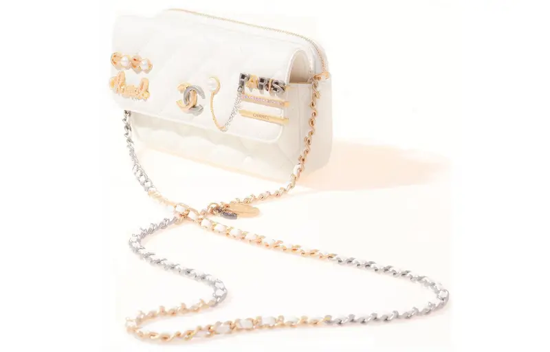 CHANEL 22c Early Spring Sheepskin Handbag Regular Women's White-1