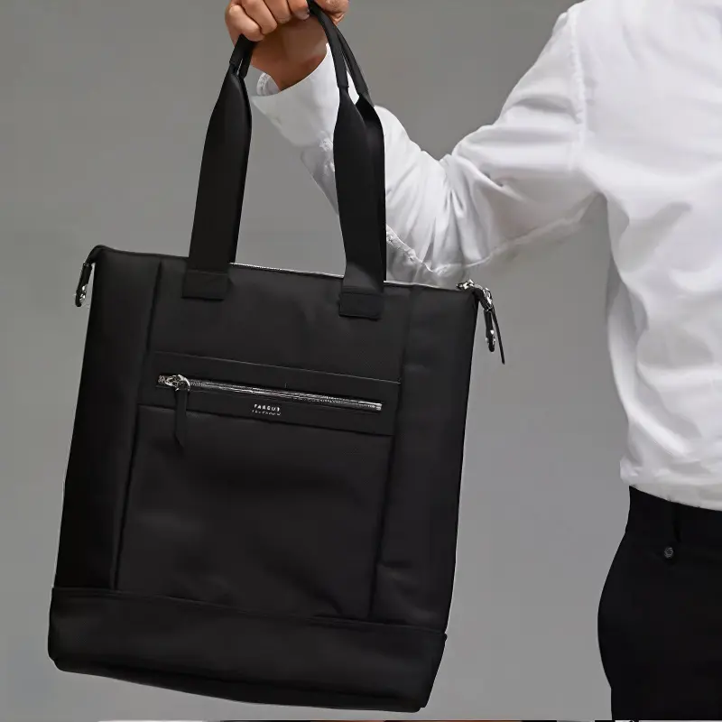 TARGUS Polyester Handbag Medium Size Unisex Luxury Black-4