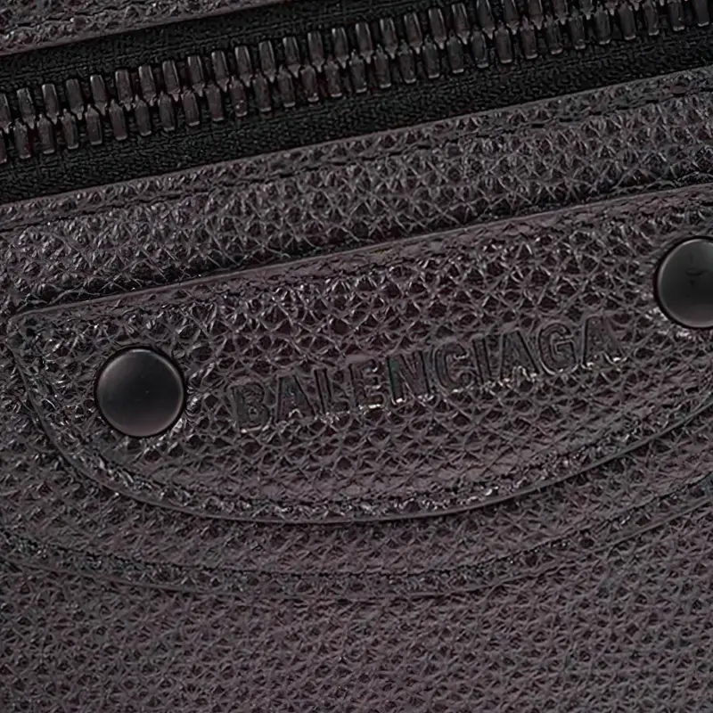Balenciaga Neo Classic Strapped Clutch Bag-3