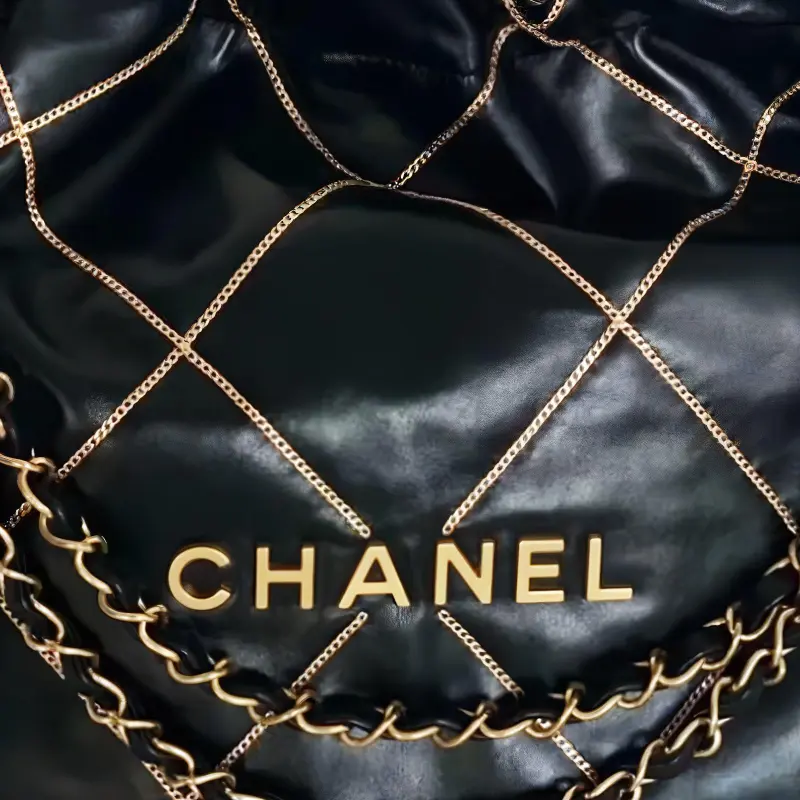 CHANEL Smooth Finish Calfskin Hobo Bag, Portable Crossbody Bag, Shoulder Bag Trumpets Women's Black-1