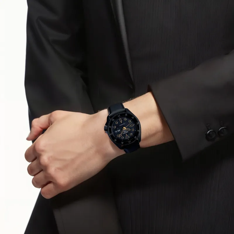 SEIKO 5 Sports Collection Automatic Mechanical Movement Cow Leather Nylon Strap Watch 42.5mm Men's Watches Black Dial-1