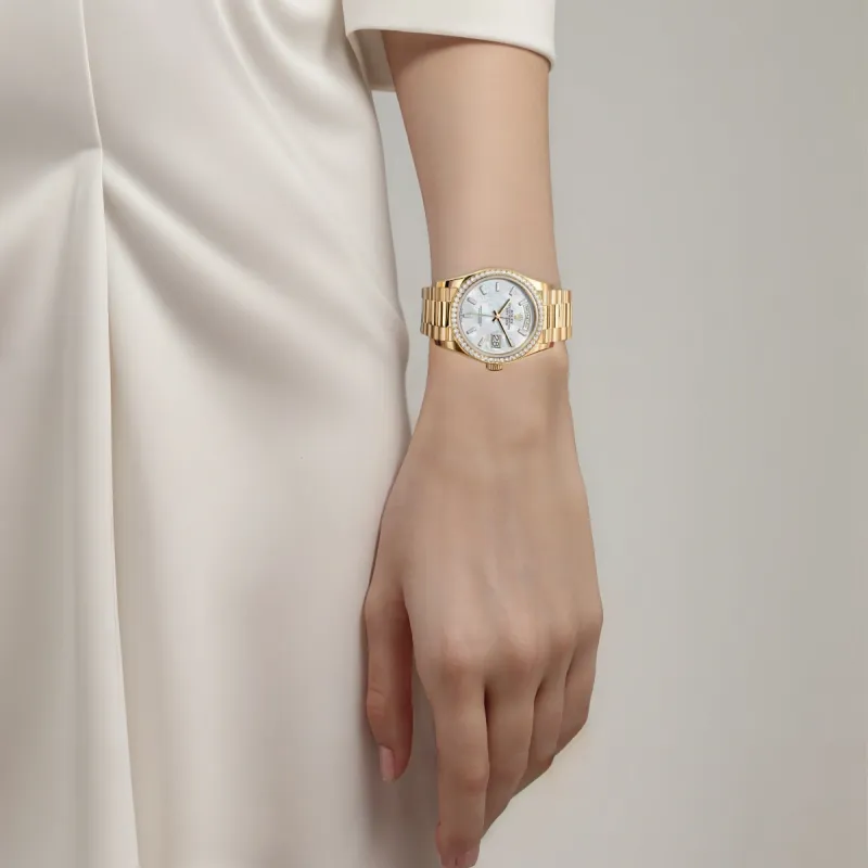 ROLEX Week type Calendar Automatic Mechanical Movement Women's Watch 36mm White Dial 18K Gold Watch Case 18K Gold Strap-1