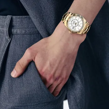 ROLEX Sky-Dweller Automatic Mechanical Movement Men's Watches Watch 42mm White Dial 18K Gold Strap