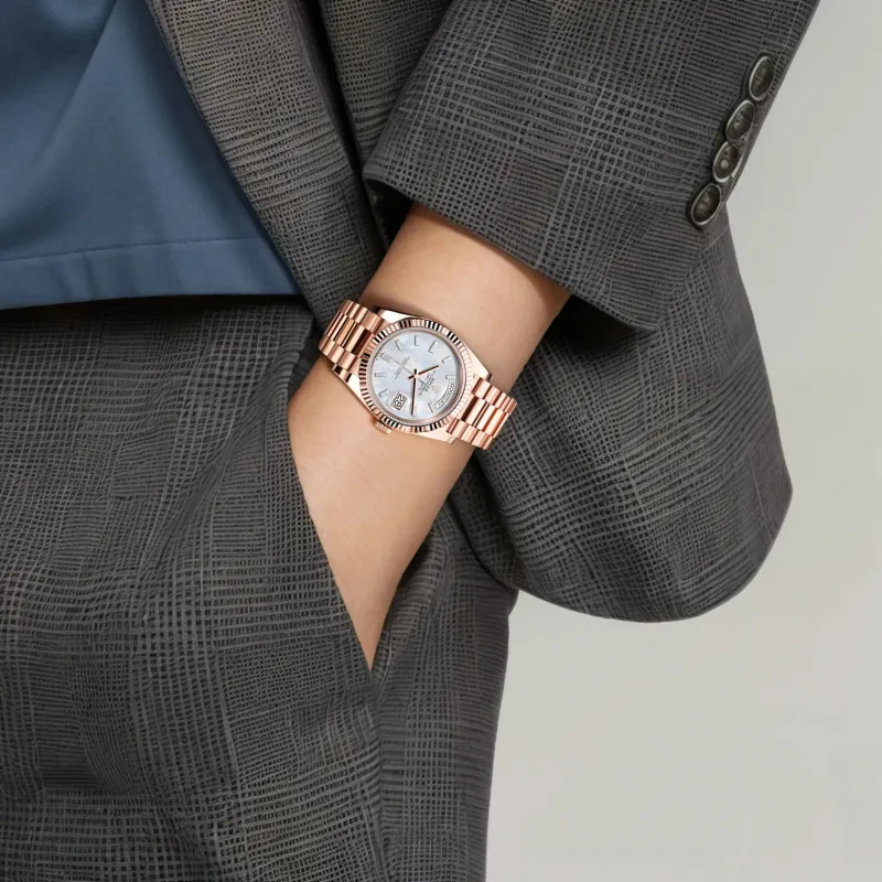 ROLEX Men Week type Calendar Watch-2