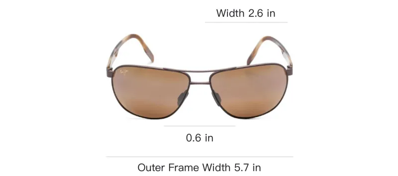 Fleece-lined pocket for smartphones or sunglasses at top