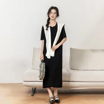 CLUB NEWS Short-Sleeved Dresses Women's