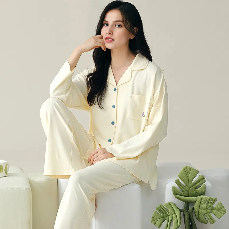 Floating Light Islands Pajama Set Women's Box White-3