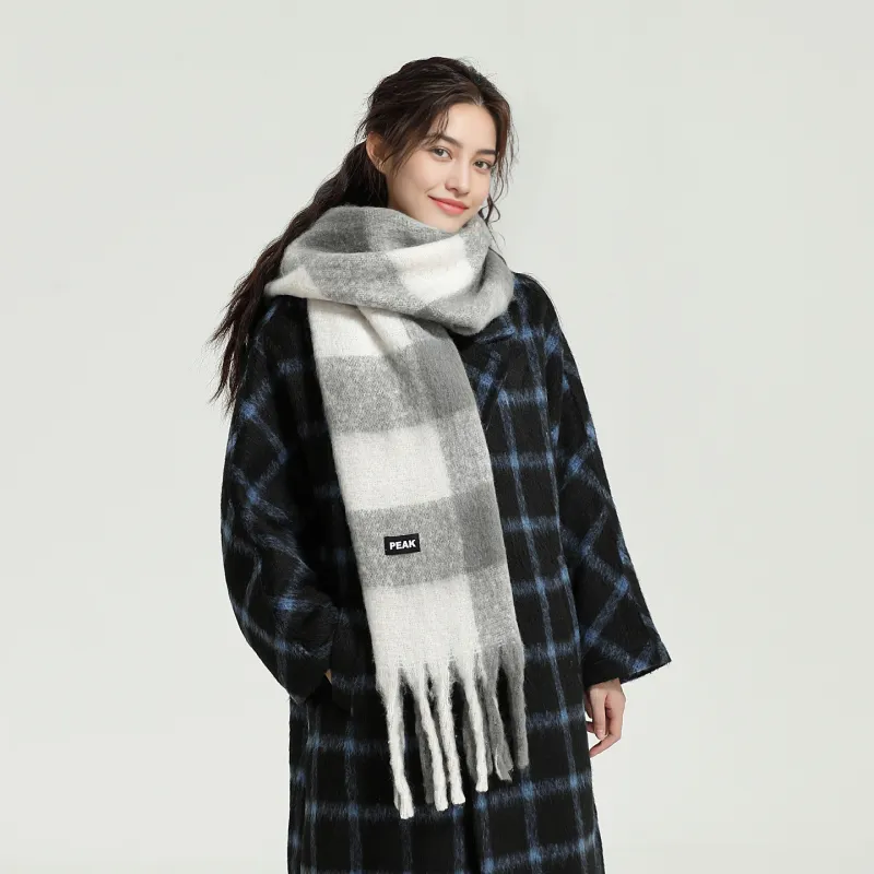 PEAK Snow Knit Scarves Unisex-1