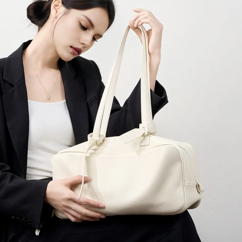 VANDEE Cow Leather Shoulder Bag Women's Black/White-1