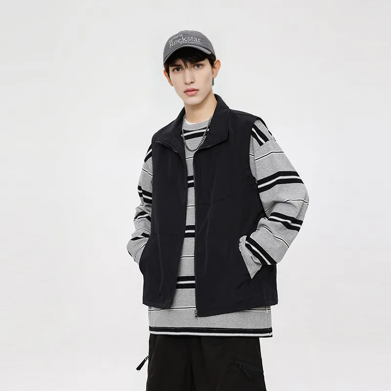 ROBINHOOD Vests Women's-6